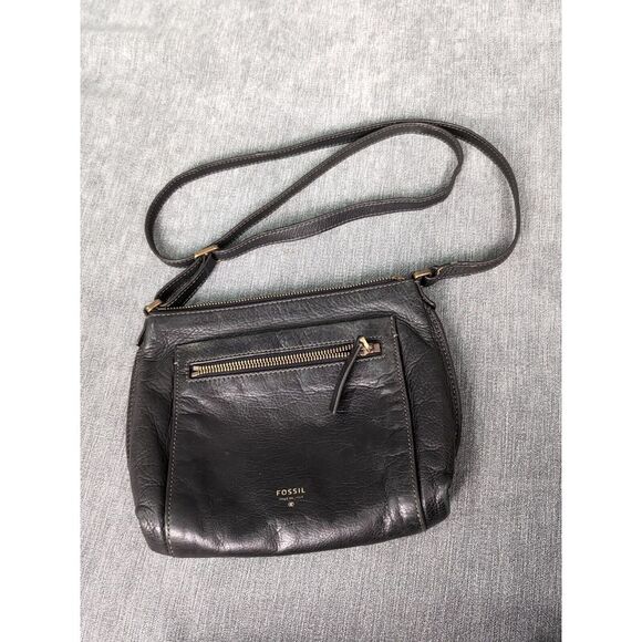Fossil Handbags - Fossil Vickery‎ Crossbody Bag black leather